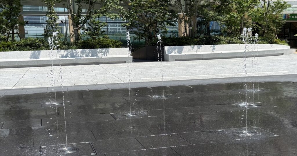 高輪ゲートウェイ水遊び