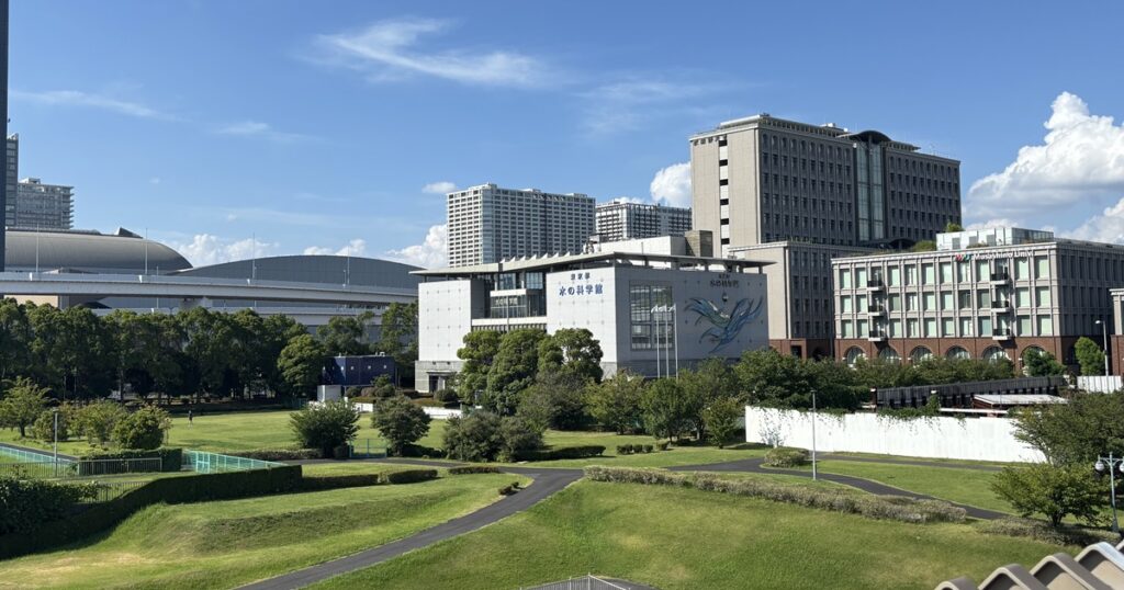 水の科学館外観