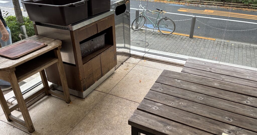 BRICOLAGEBREADテラス席