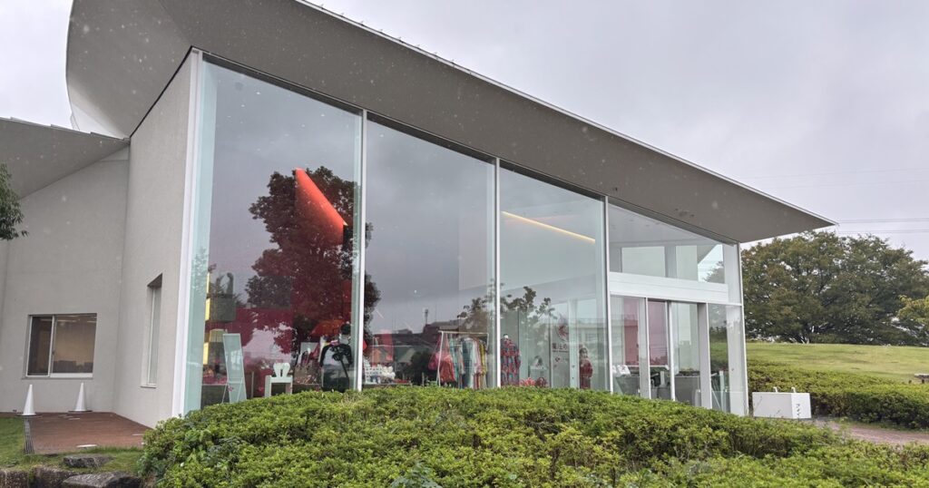 魔法の文学館外観